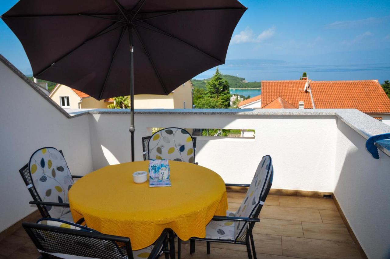 Apartmani Justic Njivice Buitenkant foto